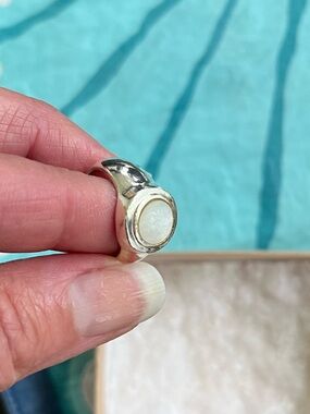 Sterling Silver Mother of Pearl Signet Ring